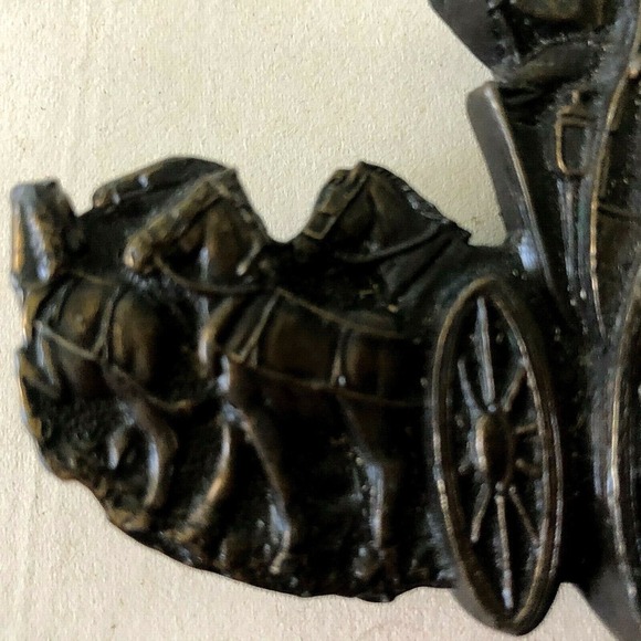 1979 BERGAMOT Brass Works Horse Drawn Carriage Belt Buckle M-145 - Picture 2 of 9